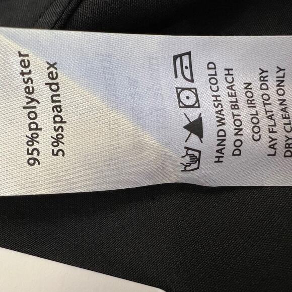 Rumored Women's Waldorf Top - XS - NWT - Picture 7 of 9